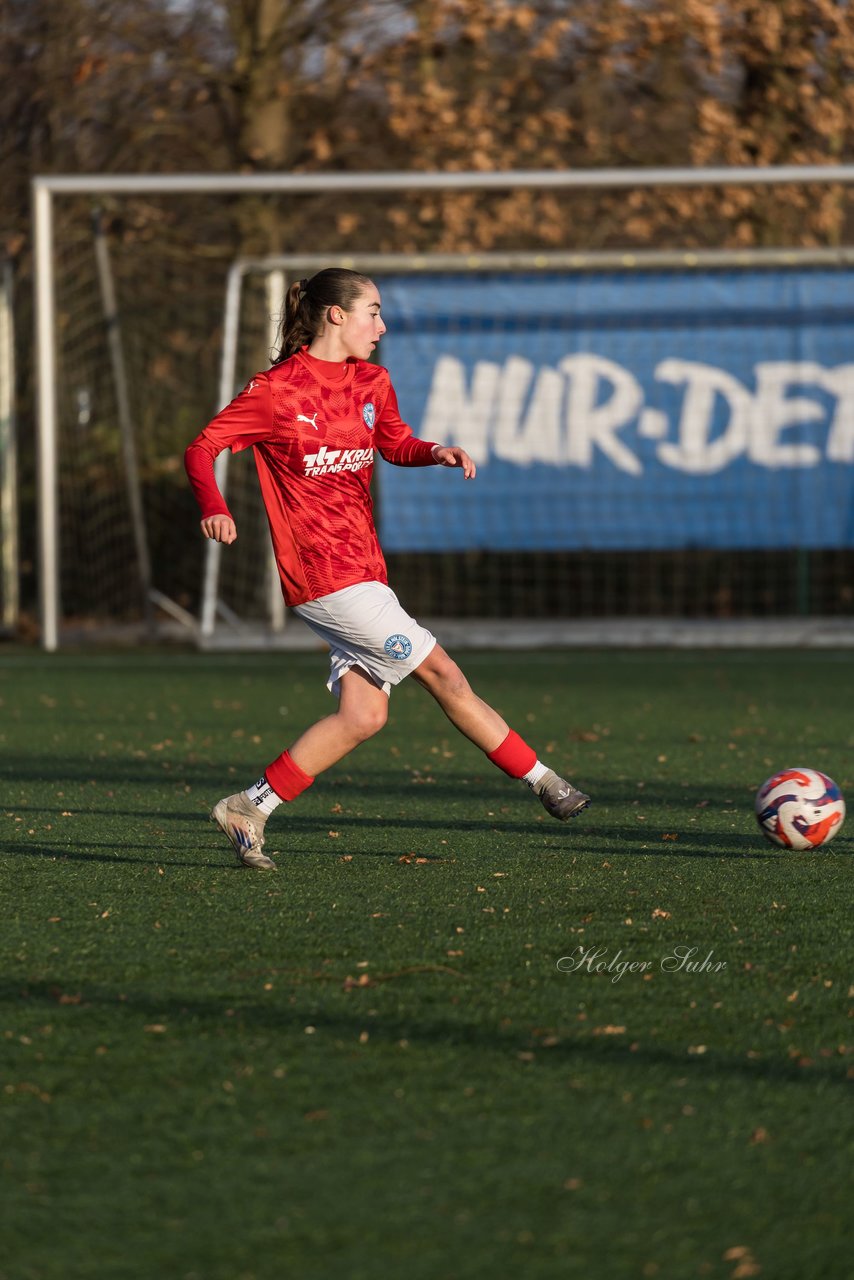 Bild 123 - wBJ Hamburger SV - Holstein Kiel : Ergebnis: 8:0